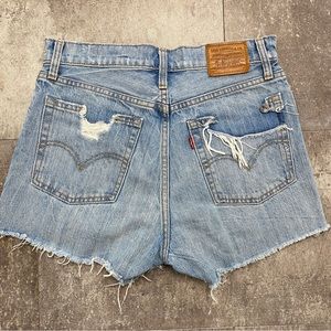 Levi’s Wedgie Button Fly Shorts